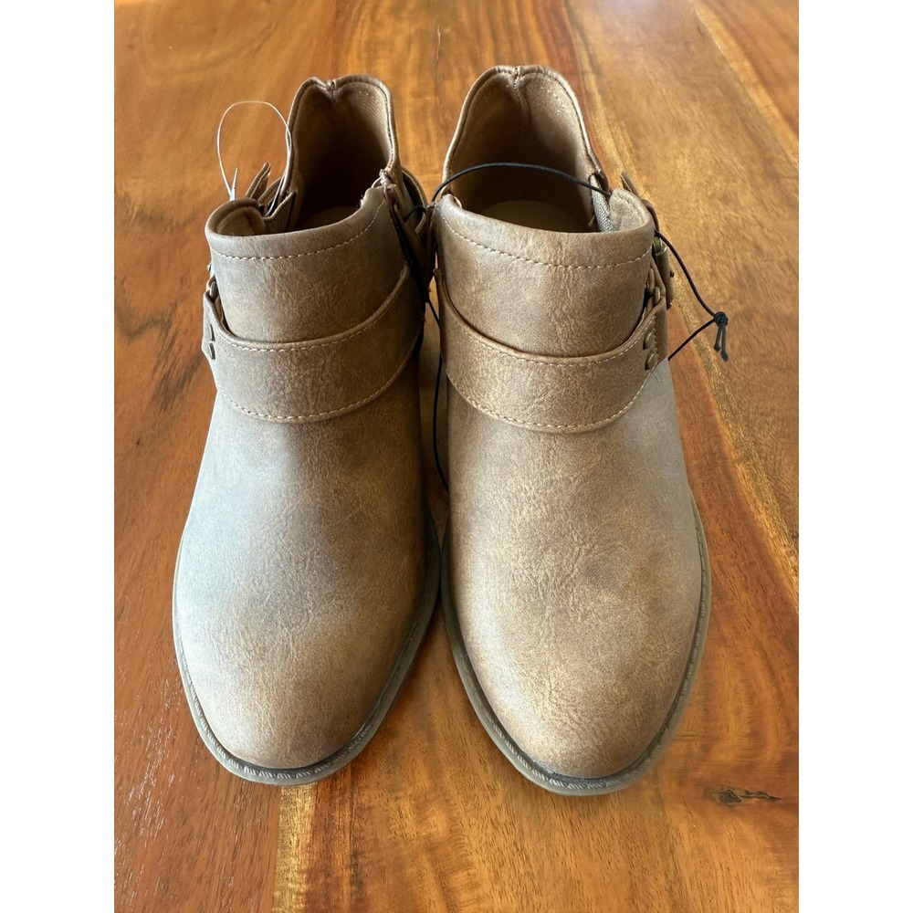 Torrid Women's Camel Buckle‎ Ankle Bootie Size 7 NWT